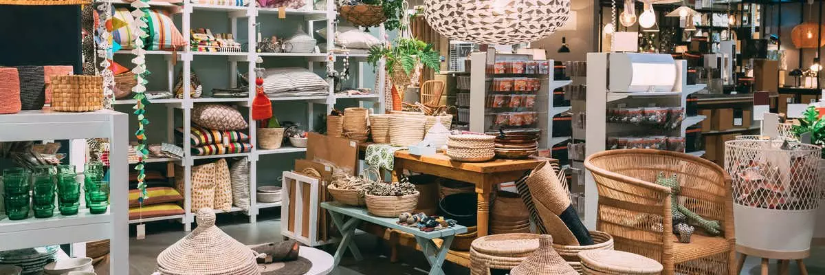 view-of-assortment-of-decor-for-interior-shop-in-s-Y2NDNRH